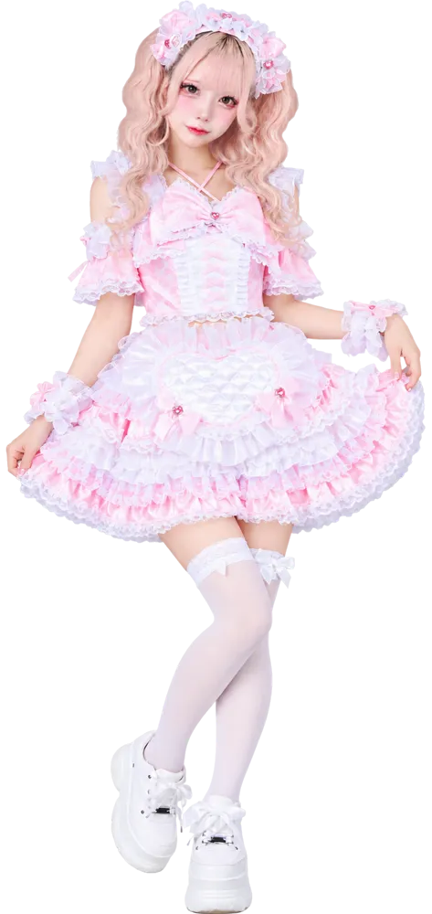 ピンク×ホワイトの衣装