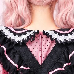 二重フリルのレース襟